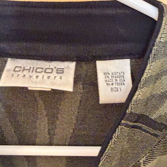Chico’s Travelers Women’s Bamboo Print Button Front Cardigan 90’s Size 1 - Picture 2 of 4
